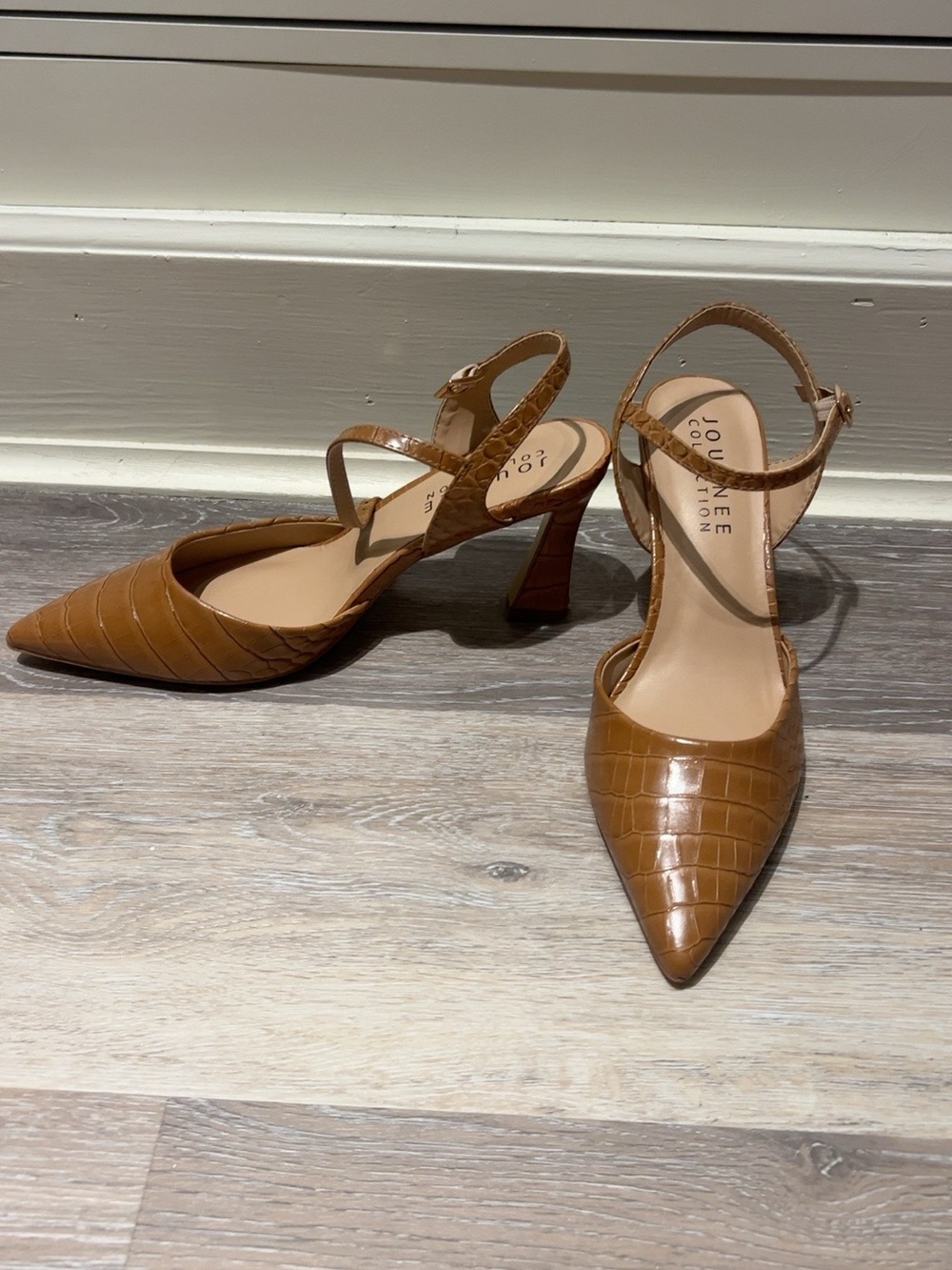 Journee Collection Tan Croc-Embossed Pointed Toe Slingback Heels